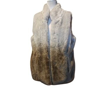 Chicos Ombre Faux Fur Vest Women Size Medium Neutral Tan‎ Cream Boho Cozy Hombre